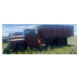 1957 Ford F-800 Dump Truck V8