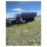 1956 Ford F-600 Grain Truck V8