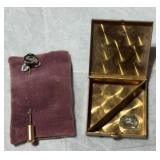 Stick Pin with Velvet Holder