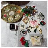 Holiday Jewelry & Decor Lot