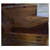 Lane Cedar Chest