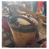 DUAL Alemite Grease Pump