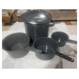 Speckled Enamelware Cookware