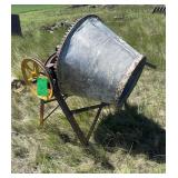 Steel Hand-Crank Cement Mixer