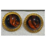 Earrings With Swirl Detail