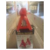 NIB 3 ton Jack Stand
