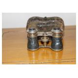 Chevalier Paris opera glasses decorated with stag