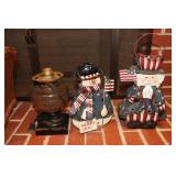 2 Patriotic tin candle holders and a Daisy &