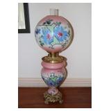 Gone With the Wind parlor lamp decorated with