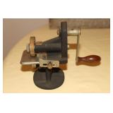 Singer hand crank pinking machine