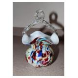 Handblown art glass basket with twisted thorn