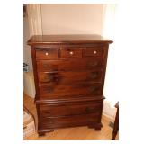 Ethan Allen Old Tavern pine chest with 8 drawers