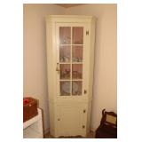 Corner cabinet (does not include contents) 33 X