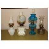 4 Miniature oil lamps