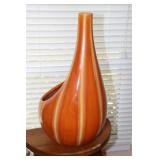 Hull Pottery Continental Persimmon planter (small