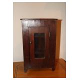 Salesman sample/doll corner cabinet