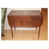 Mahogany drop leaf table 33 X 19.25 X 29