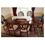 Dining table with 6 chairs and 2 leaves (table
