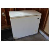 Igloo 7.1 CU FT chest freezer (came on when