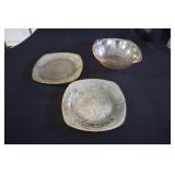 2 Jeanette Floragold Louisa dinner plates and