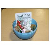 Egg container with Ganz and other ornaments