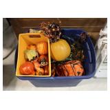 Tote lot Halloween pumpkin holders, faux flowers,