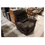 Powerlift recliner chair with heat and massage