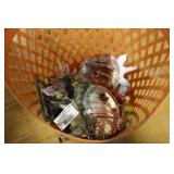 Basket lot Ganz and others ornaments