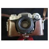 Zeiss Ikon Ag camera with leather case