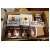 Lot - 7 wooden fall sign decorations