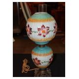 Small floral decorated Gone With the Wind parlor