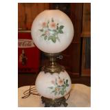 Gone With the Wind floral decorated parlor lamp