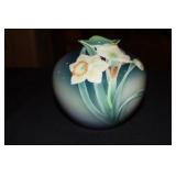 Franz porcelain daffodil vase