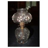 Daisy Cosmos pattern miniature oil lamp
