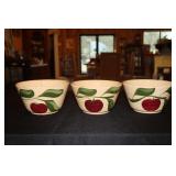 3 Watt Pottery USA ribbed sided apple pattern