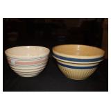 2 Mixing bowls - Beehive mixing bowl with pink