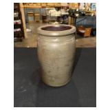 Stoneware pottery crock