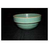 Turquoise 7 inch beehive mixing bowl marked USA