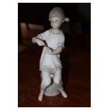 Lladro "Girl Manicuring" figurine #1082 (missing