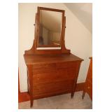 Oak 4 drawer dresser with mirror 40 X 18 X 67.5