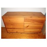 Pine double dresser with 6 drawers 50.25 X 18 X