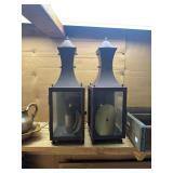 2 Carriage style outdoor lamps