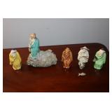 Lot - 5 small Chinese mudmen figurines