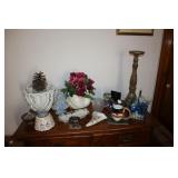 Lot - planters, wall pocket, snow globe,