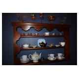 Lot - Iris candlesticks, tea cups & saucers,