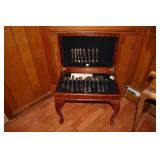 Free standing flatware chest with 61 pcs Wm