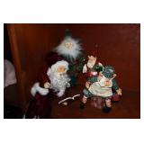 Lot - 4 elf Santas