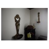 Syroco gold gilt spoon shaped wall planter & cast