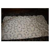 Arch Quilts scalloped edge quilt 92 X 100