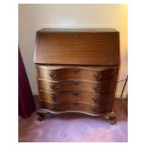 Mahogany Governor Winthrop style secretary desk